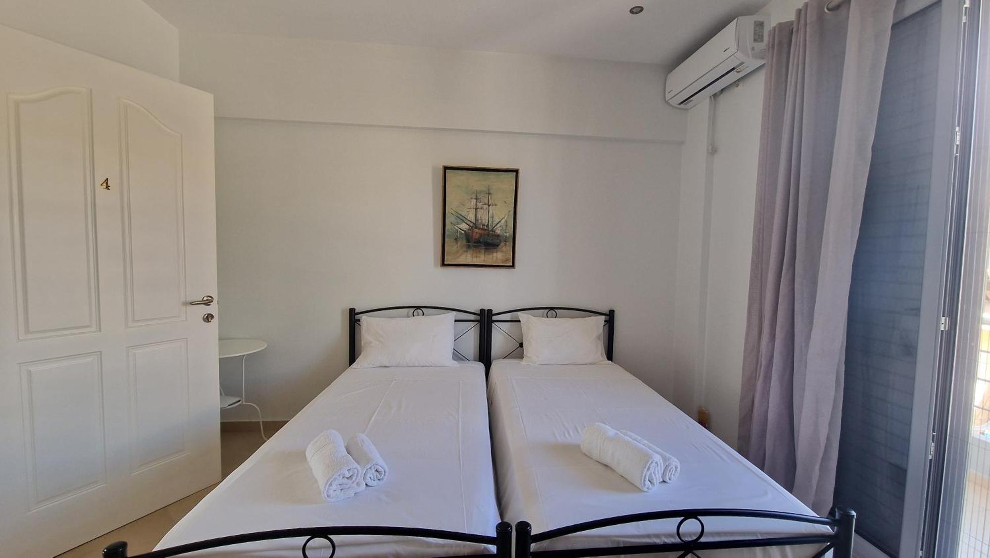 Apartment Cornerstones Himarë