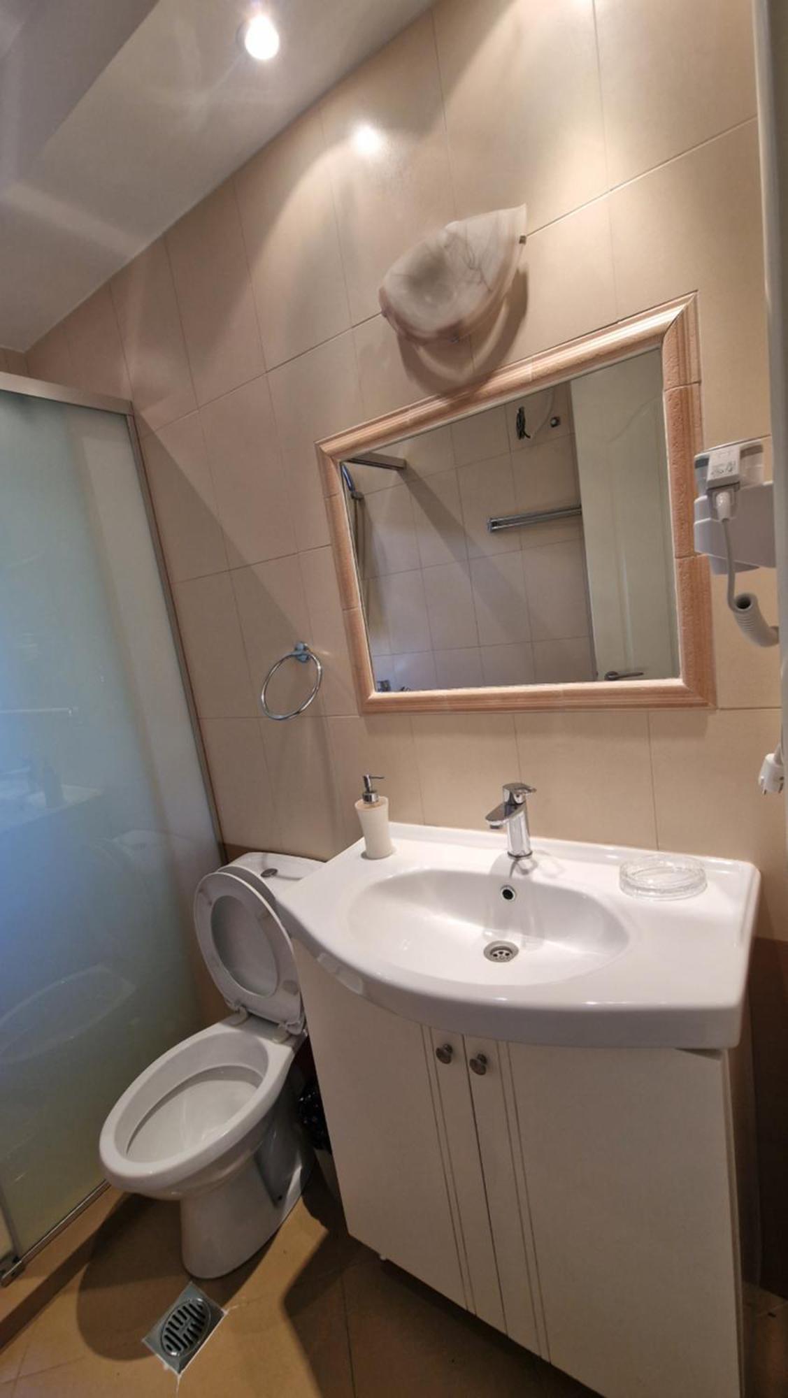 Cornerstones Apartment *
