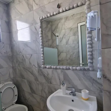Cornerstones Rooms Himare Exterior photo