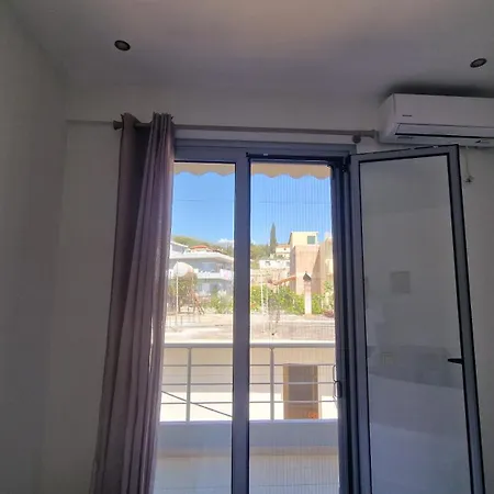 Cornerstones Rooms Himare Room photo