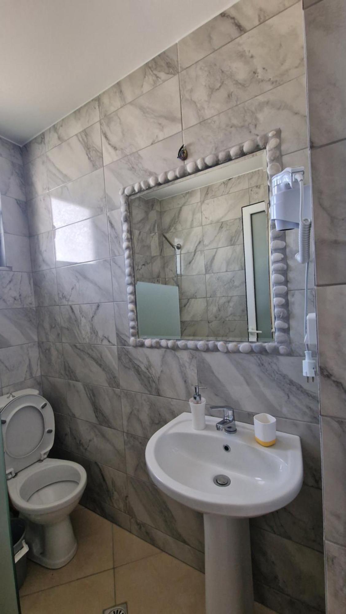 Cornerstones Appartement Himarë